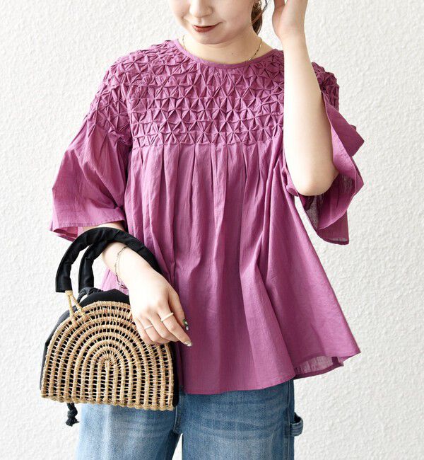 SHIPS any「SHIPS any:〈洗濯機可能〉ハンドスモッキング コットン フレア ブラウス」|シャツ・ブラウス|