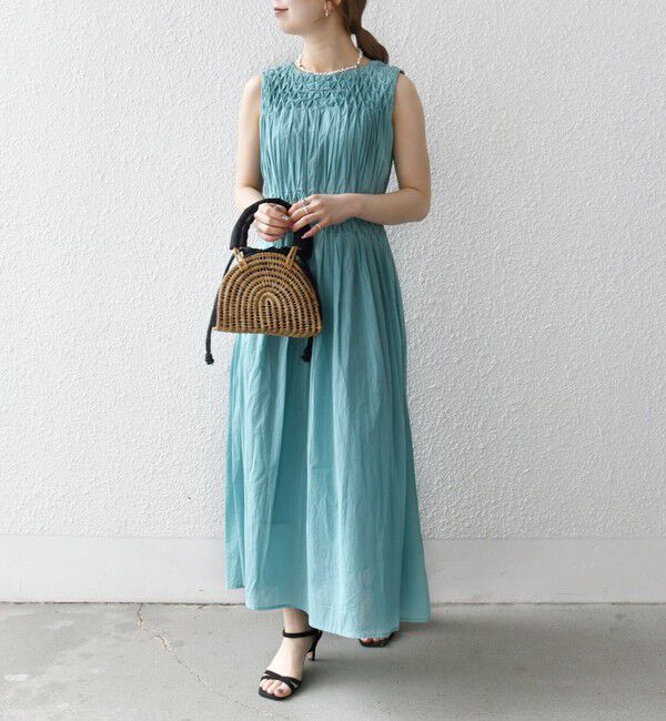 SHIPS any「《一部追加予約》【WEB限定】SHIPS any: ハンドスモッキング  コットン フレア ノースリーブ ワンピース」|ワンピース|