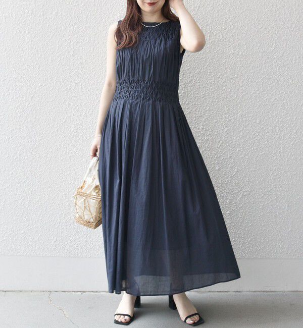 SHIPS any「《一部追加予約》【WEB限定】SHIPS any: ハンドスモッキング  コットン フレア ノースリーブ ワンピース」|ワンピース|ネイビー