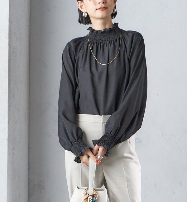 SHIPS for women「〈洗濯機可能〉シャーリング ネック 長袖 ブラウス」|シャツ・ブラウス|ブラック