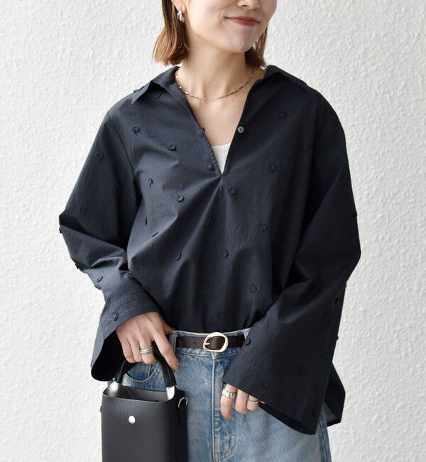 SHIPS any「SHIPS any:〈洗濯機可能〉フラワー モチーフ Aライン スキッパー シャツ ブラウス」|シャツ・ブラウス|