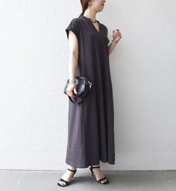 SHIPS any「《予約》SHIPS any:〈接触冷感/汗染み防止加工/洗濯機可能〉スキッパー Aライン ワンピース」|ワンピース|グレー系その他