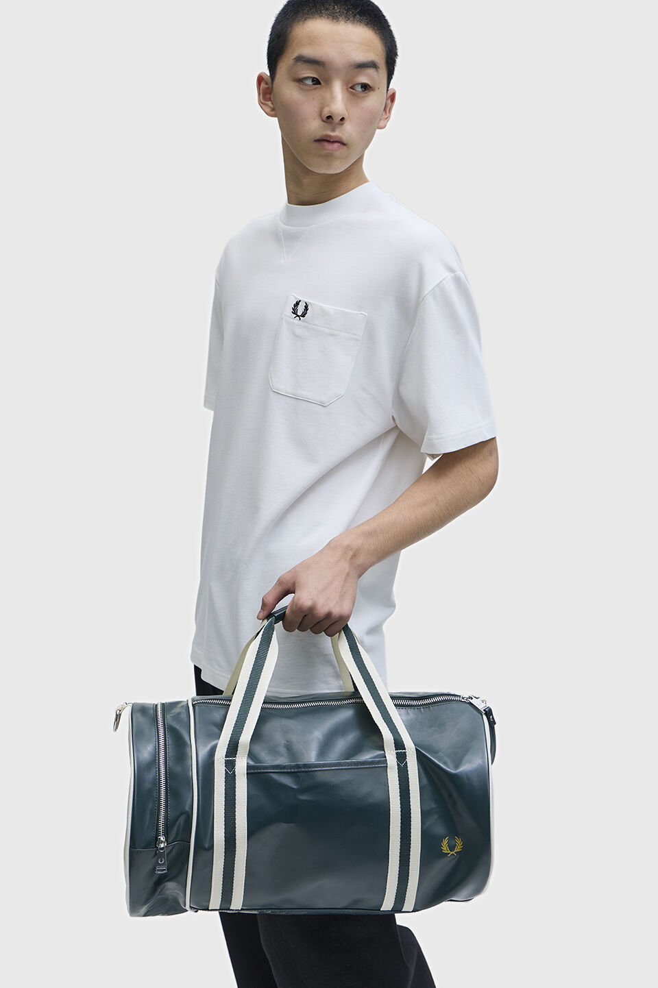 FRED PERRY 「Classic Barrel Bag」|ボストンバッグ|GRASSROOTS
