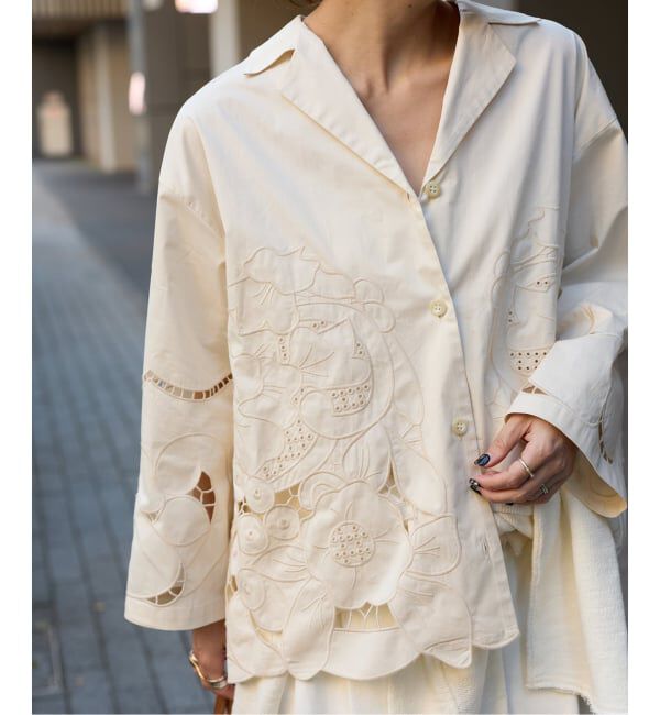 JOURNAL STANDARD「フラワーエンブロイダリースカラップシャツ」|シャツ・ブラウス|