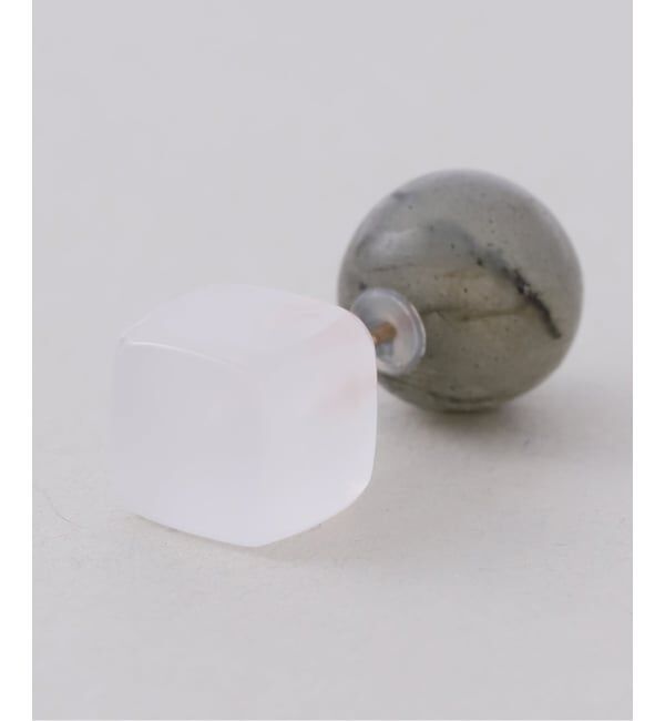 Lilas by Spick&Span「ラウンド*キューブバイカラーピアス K10（片耳）」|ピアス|