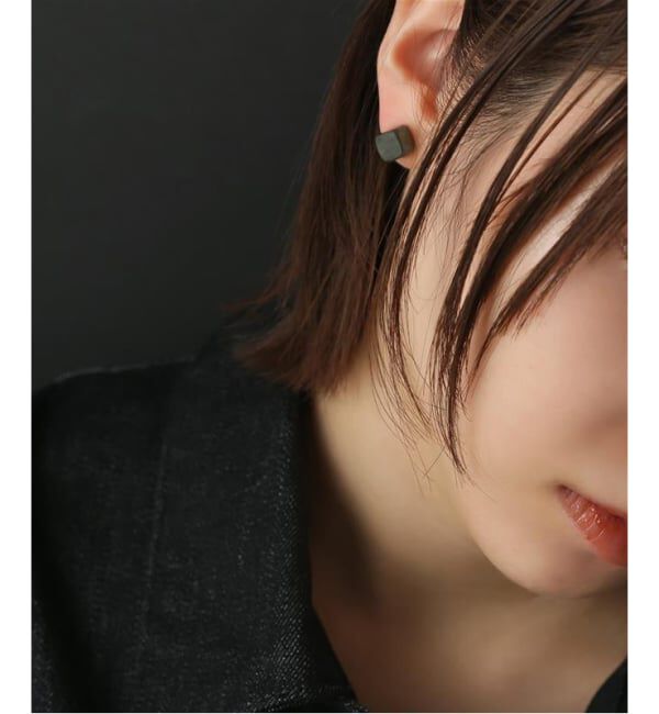 Lilas by Spick&Span「ラウンド*キューブバイカラーピアス K10（片耳）」|ピアス|