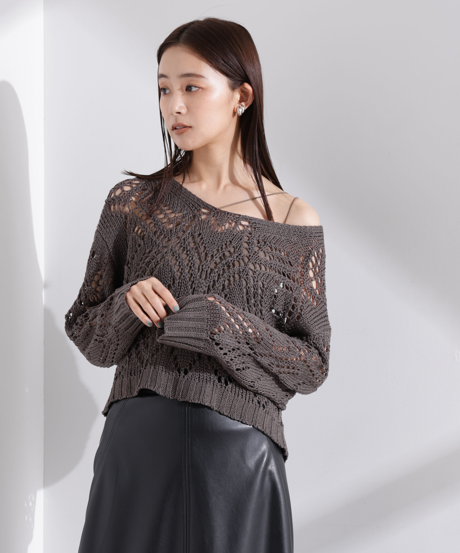 nano･universe「リリヤーン透かし編み柄ニットプルオーバー」|ニット・セーター|チャコール3
