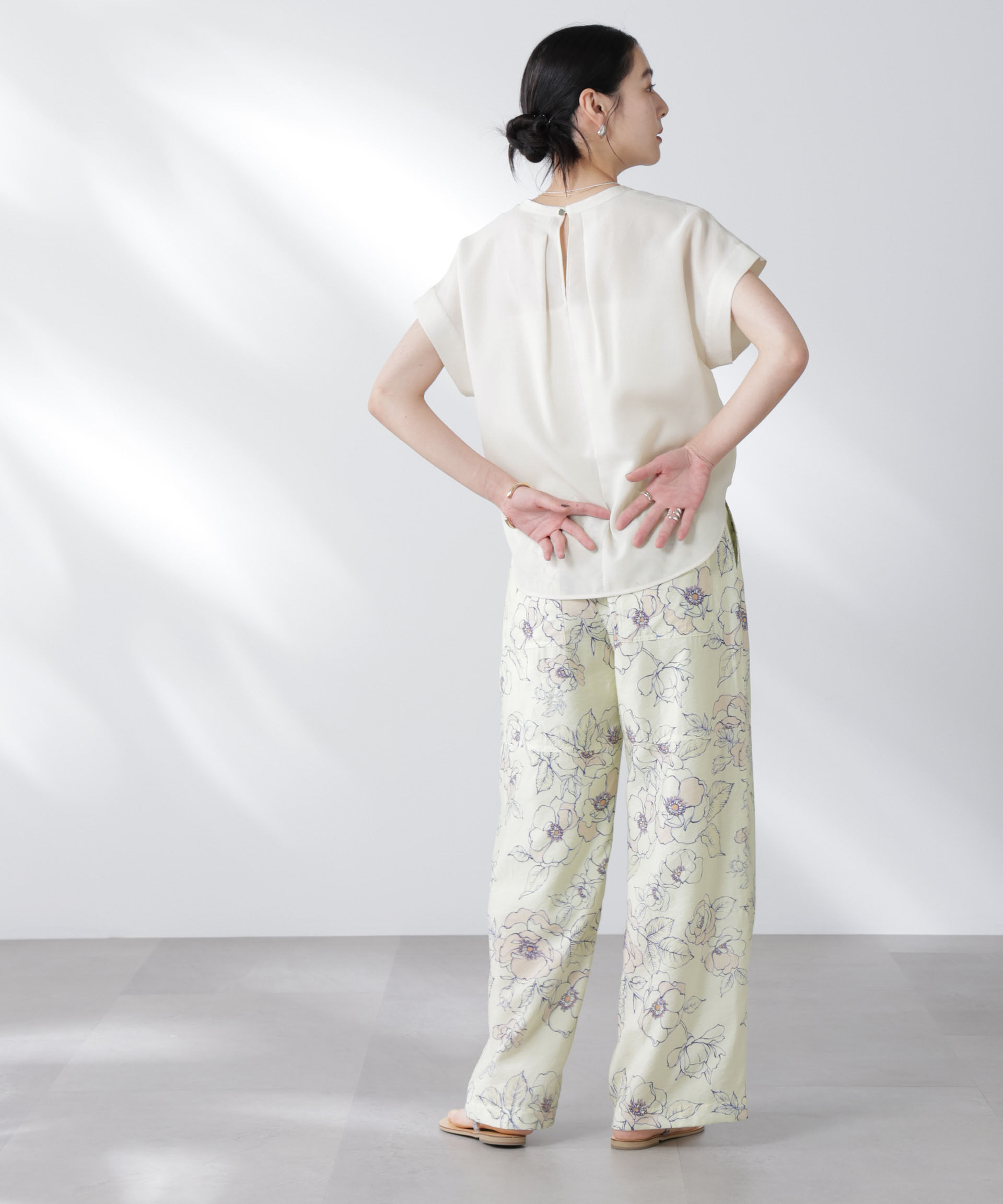 nano･universe「メランジドライ スキッパータックブラウス(セットアップ可)」|シャツ・ブラウス|