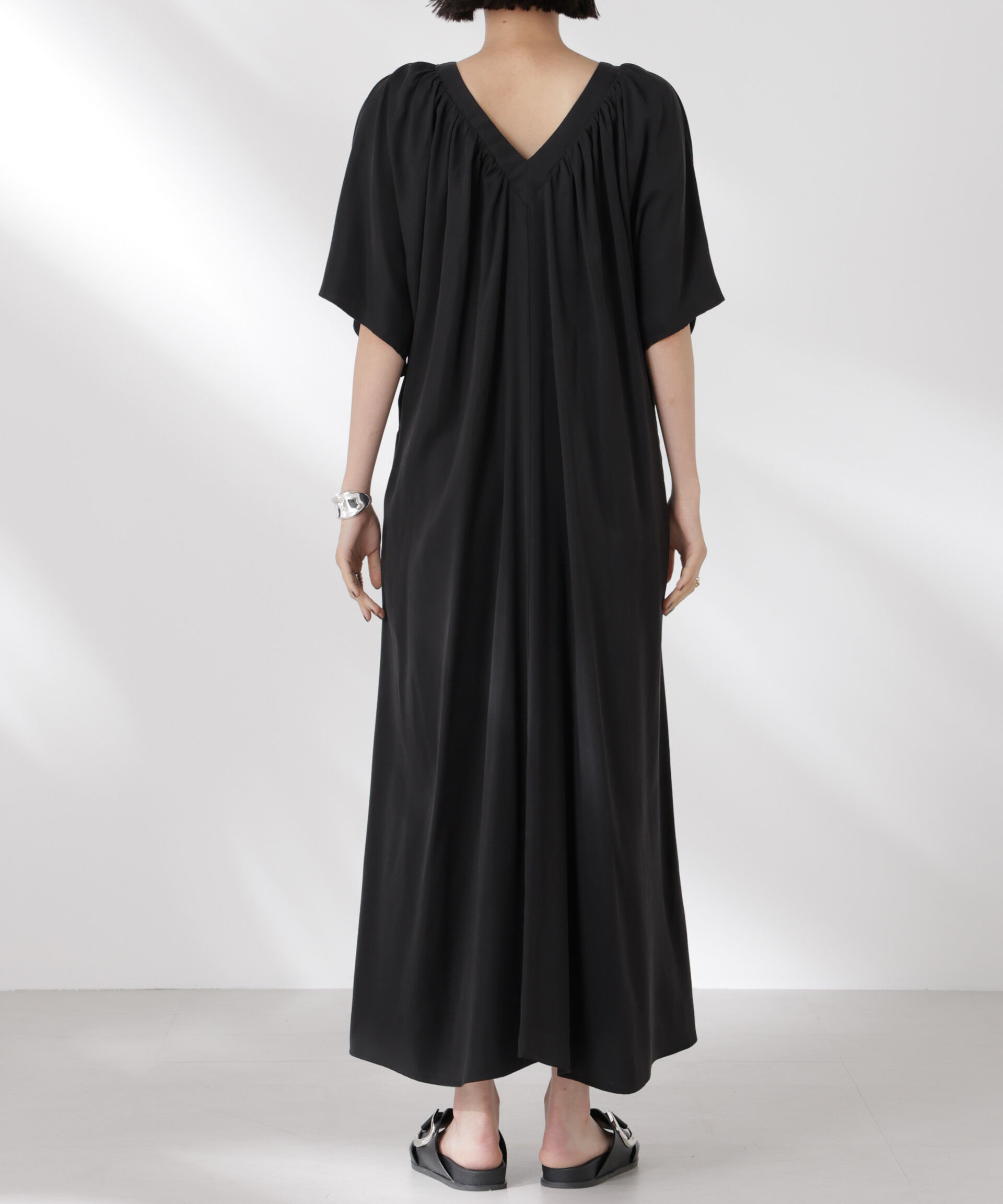 nano･universe「前後2wayボリュームギャザーワンピース」|ワンピース|