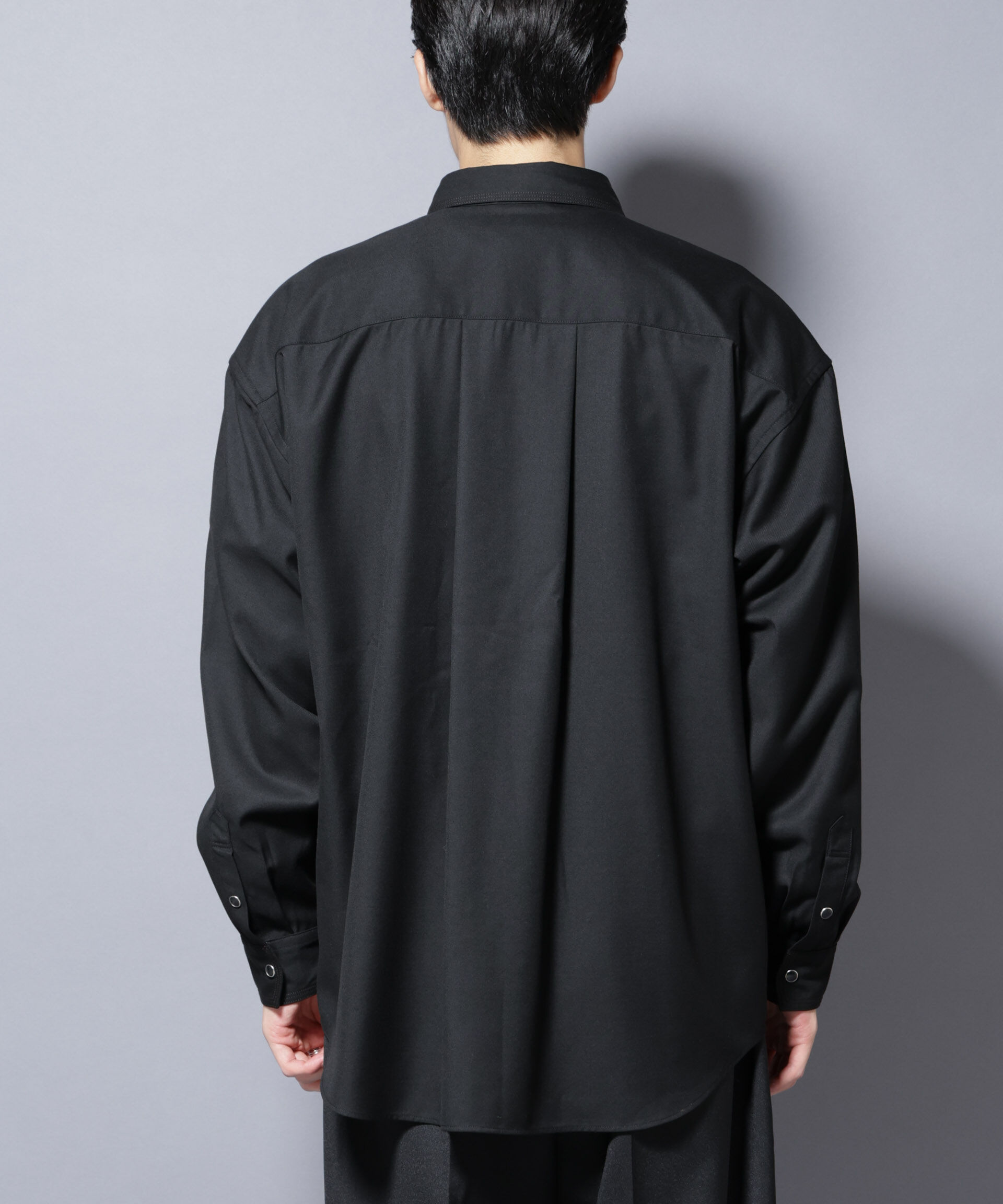 nano･universe「トリプルステッチ パールドットオーバーシャツ」|シャツ・ブラウス|