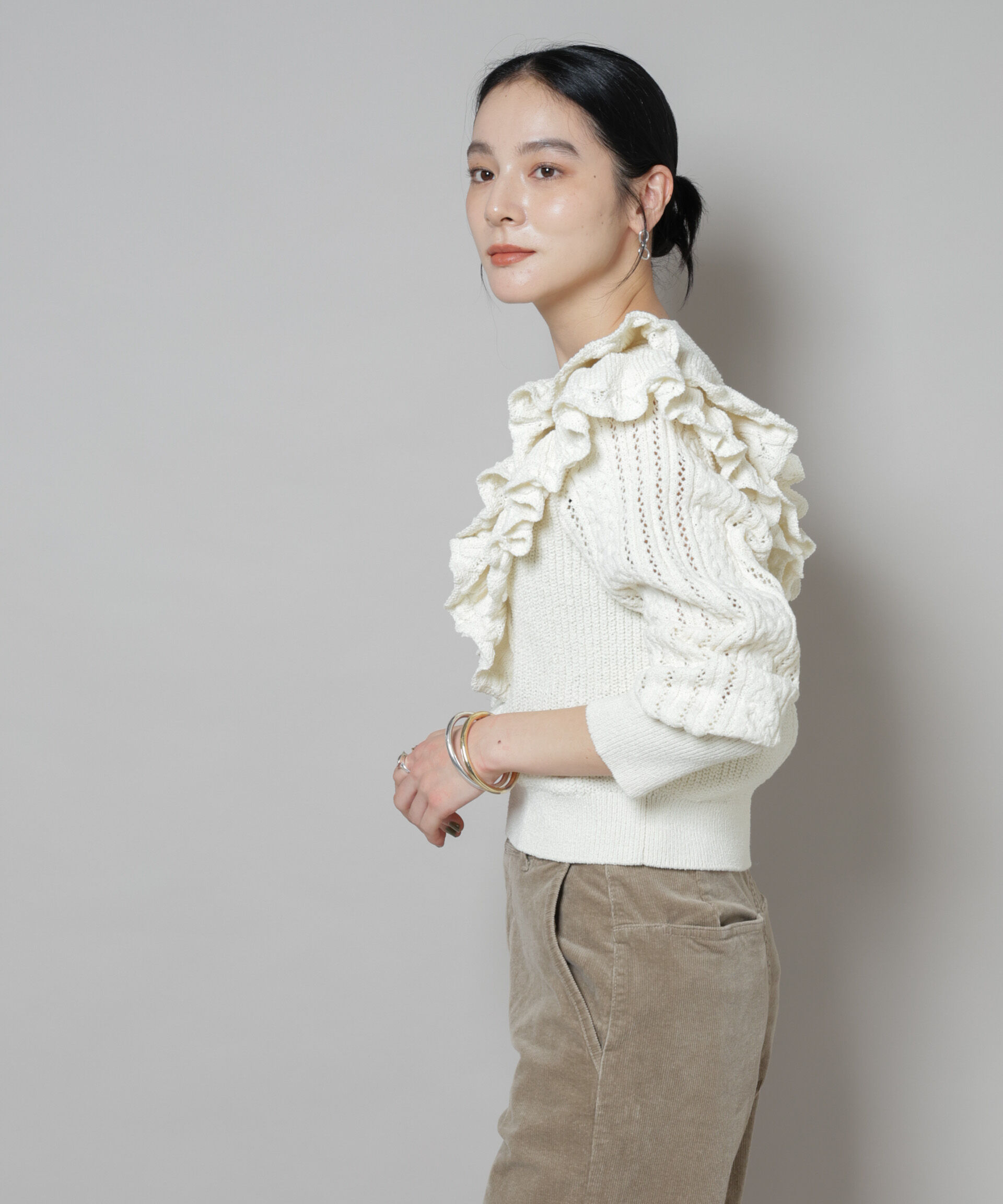 nano･universe「フリルケーブルニットプルオーバー」|ニット・セーター|