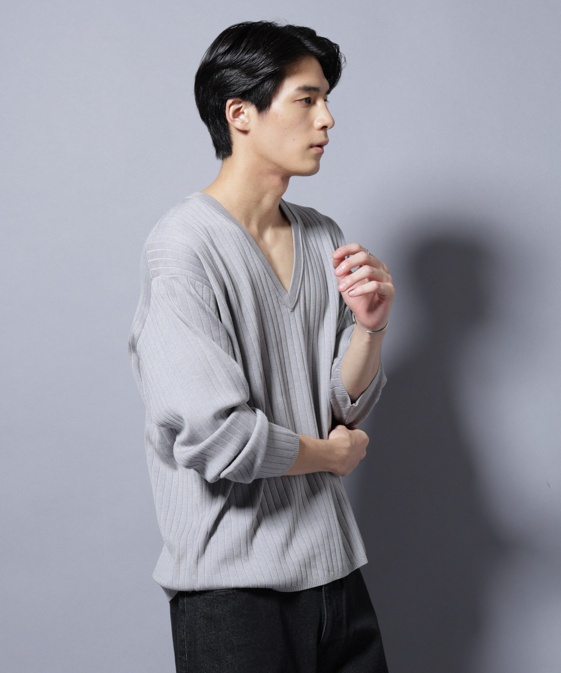 nano･universe「CICA&UVカット リブニットVネック」|ニット・セーター|