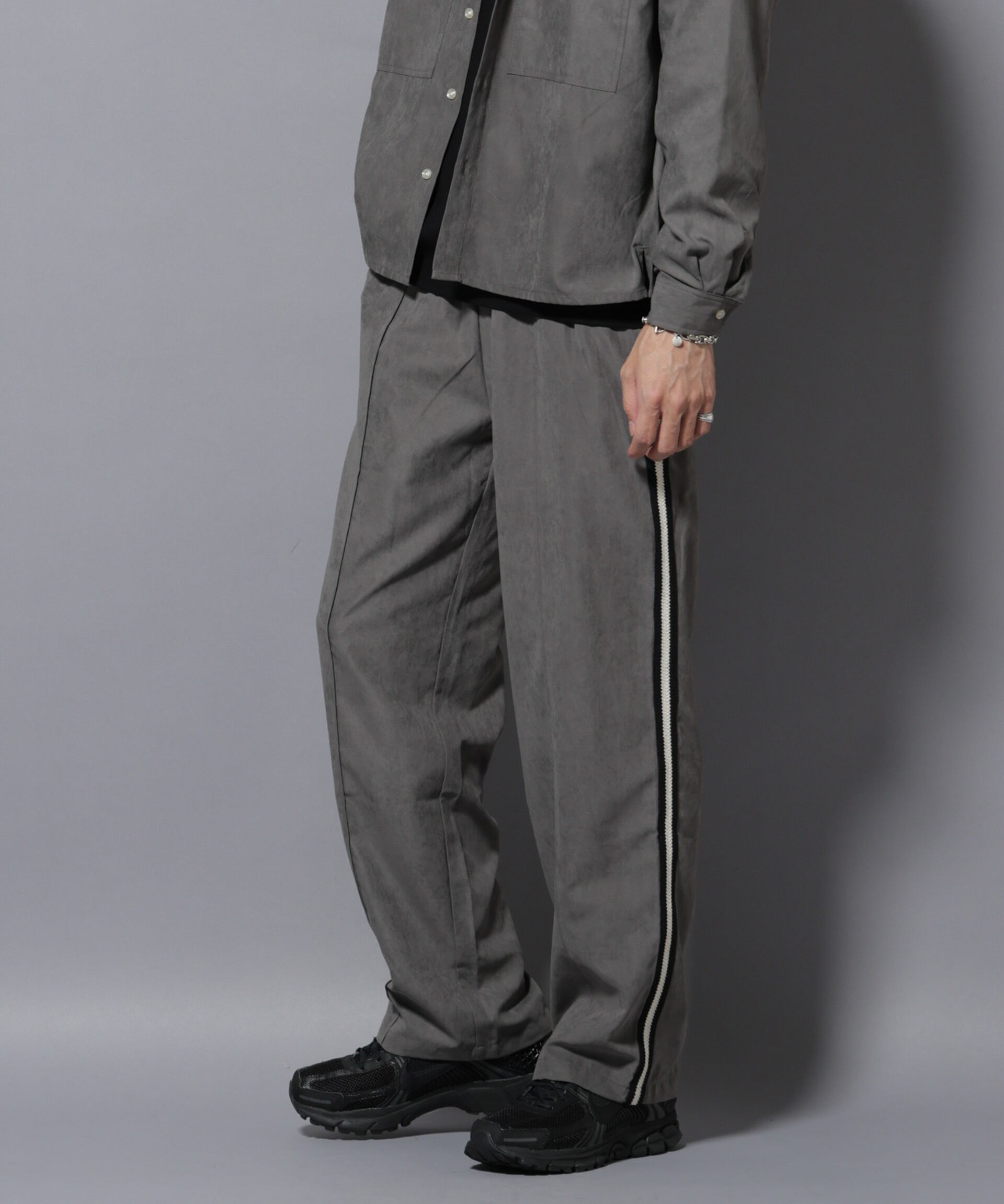 nano･universe「NORMANBROS別注 トラックパンツ」|チノ|