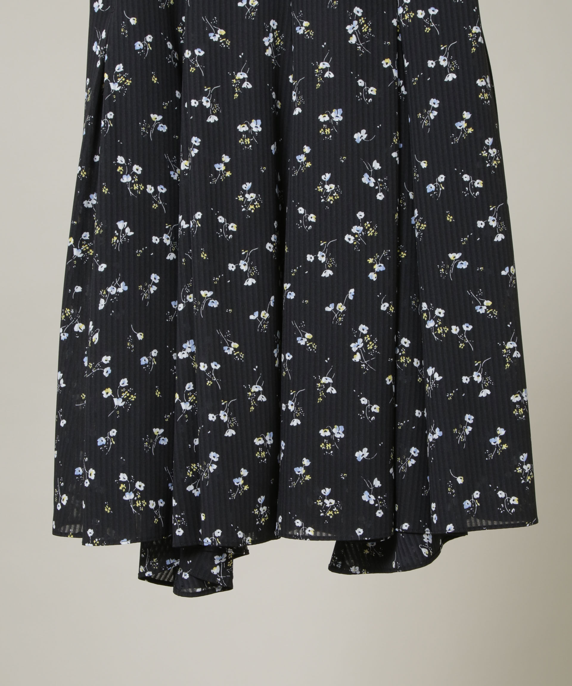nano･universe「フラワープリントイレヘムタックフレアスカート(セットアップ可)」|スカート|