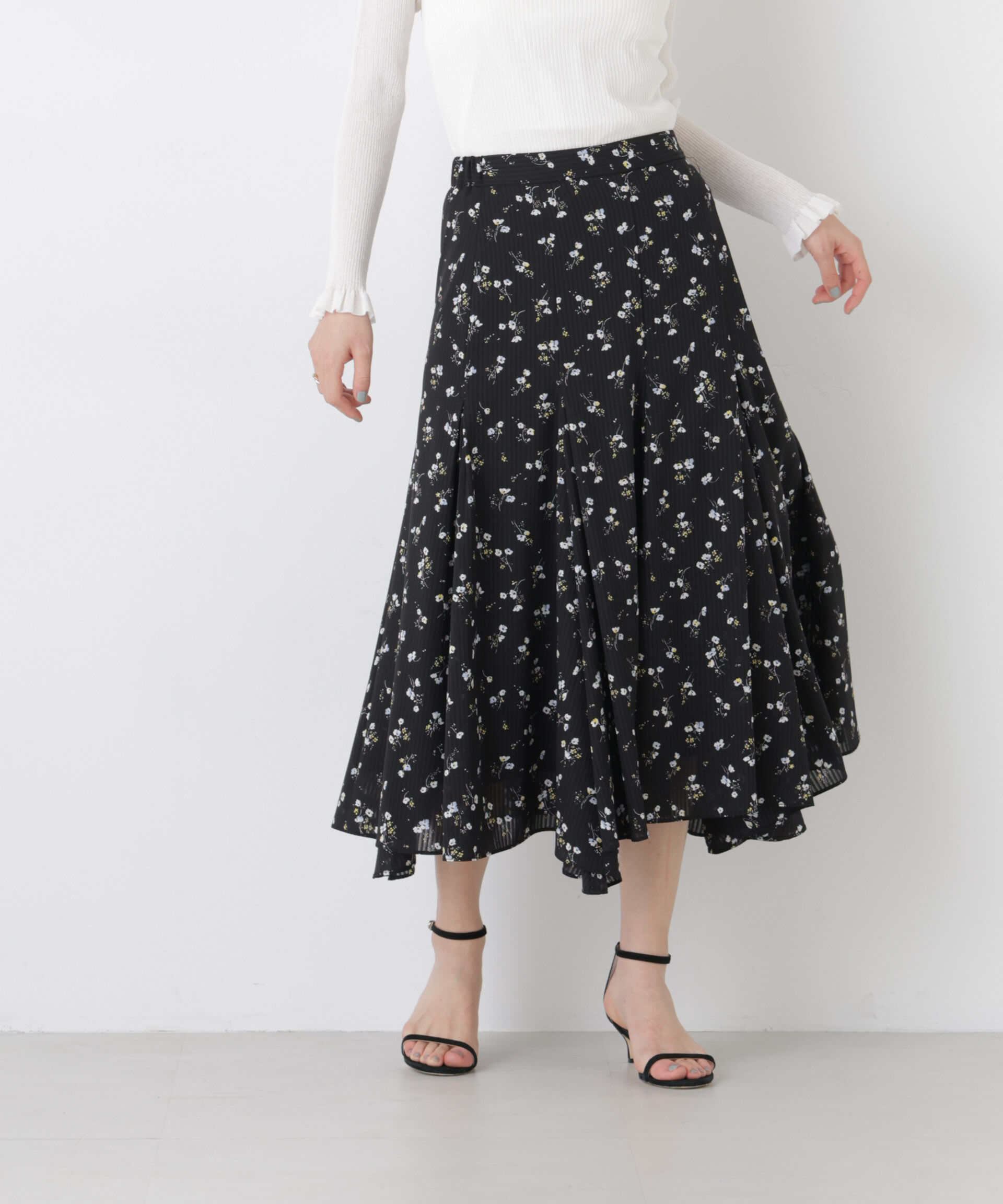 nano･universe「フラワープリントイレヘムタックフレアスカート(セットアップ可)」|スカート|