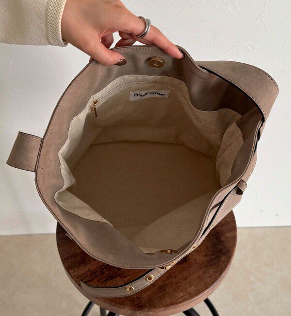 fredy emue「【WEB限定カラー】スエードベルトホーボーバッグ」|ショルダー・メッセンジャー|