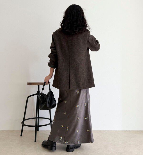 fredy emue「サテンフラワー刺繍スカート」|スカート|