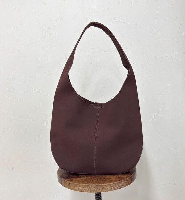 fredy emue「ポーチ付きラウンドワンショルバッグ」|ショルダー・メッセンジャー|