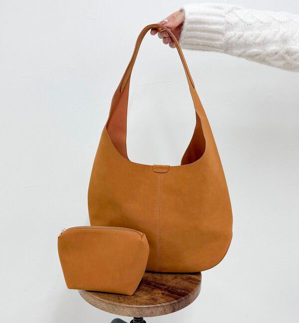 fredy emue「ポーチ付きラウンドワンショルバッグ」|ショルダー・メッセンジャー|