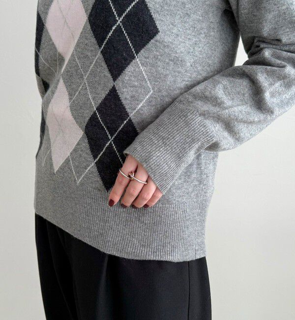 fredy emue「アーガイル柄インターシャVネックニット」|ニット・セーター|