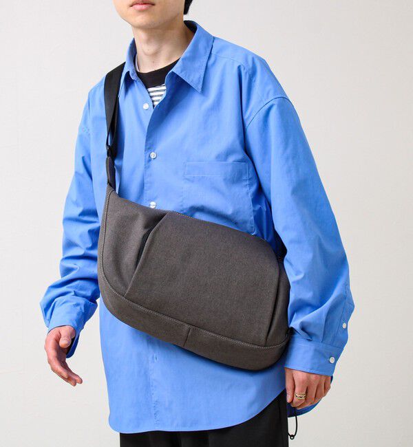 GLOSTER「【Un coeur/アンクール】CROISSANT SHOULDER」|ショルダー・メッセンジャー|