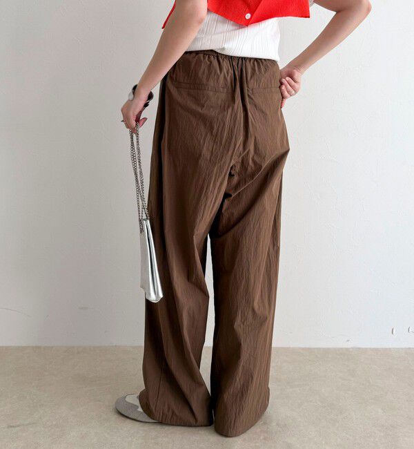 fredy emue「コットンナイロンタックギャザーパンツ」|チノ|