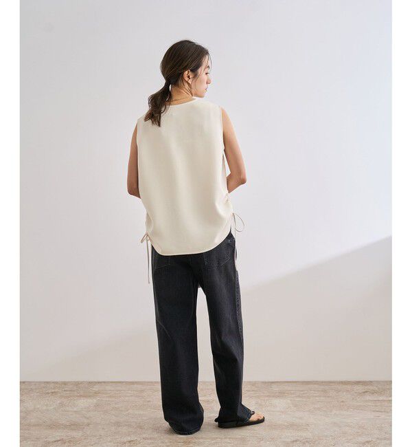 ROPE「【洗える】バックサテンドロストVネックブラウス【WEB・一部店舗限定】」|シャツ・ブラウス|