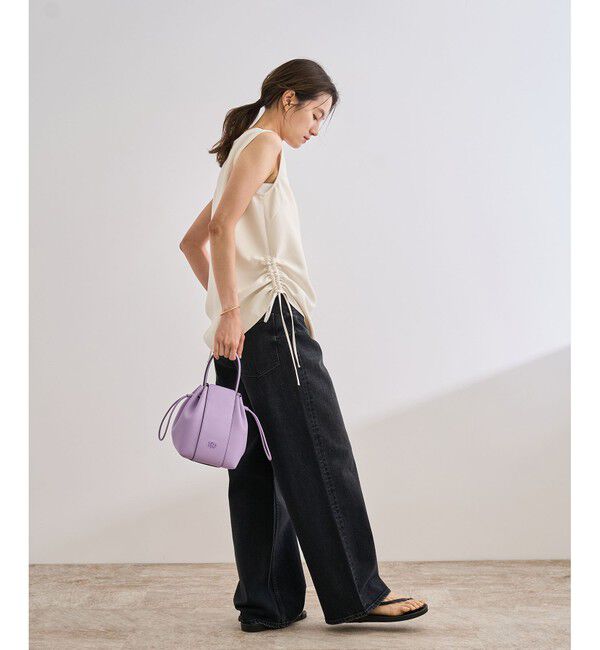 ROPE「【洗える】バックサテンドロストVネックブラウス【WEB・一部店舗限定】」|シャツ・ブラウス|