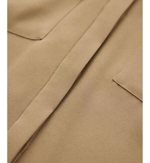 ROPE「ライトトリアセバックサテンフラップブラウス/イージーケア・セットアップ対応」|シャツ・ブラウス|