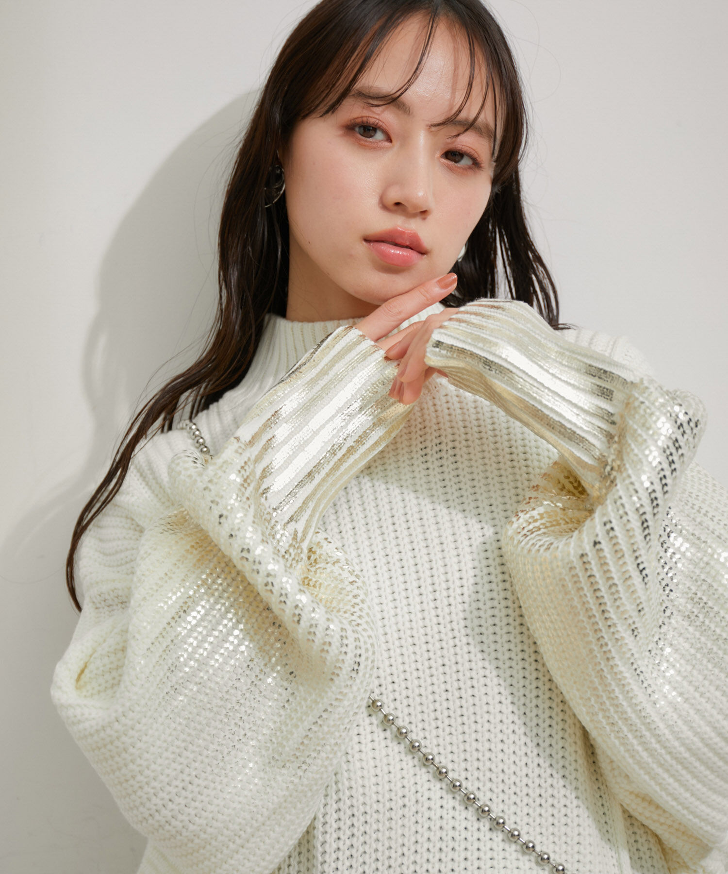 VIS「サイドカット箔ニットプルオーバー」|ニット・セーター|