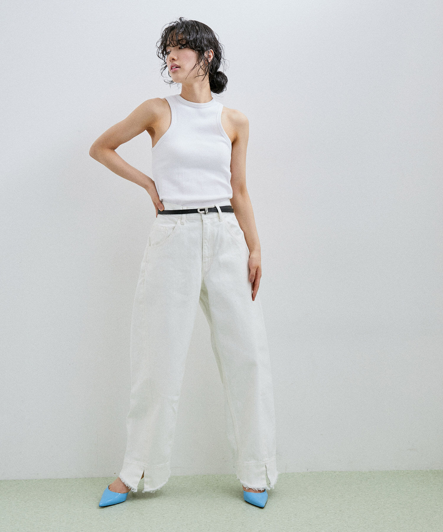 ADAM ET ROPE'「【サステナブル】ロゴバックルスリムベルト」|ベルト|