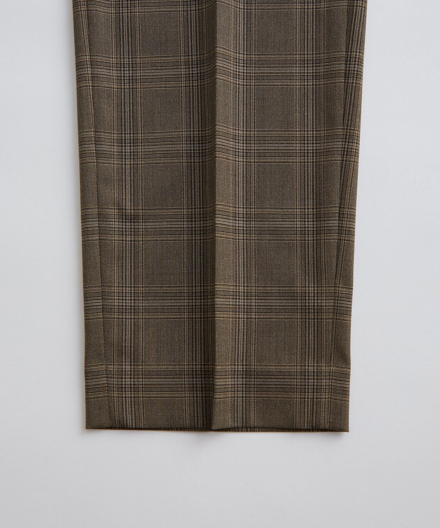 ADAM ET ROPE'「【Chambrer】スリムテーパード センタープレス スラックス / セットアップ対応」|スラックス|