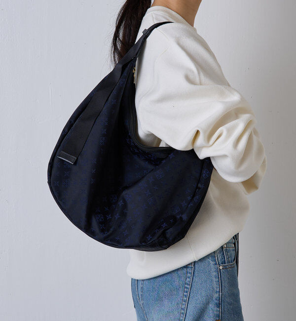  「クラウズナイロンラウンドビッグショルダーバッグ」|ショルダー・メッセンジャー|