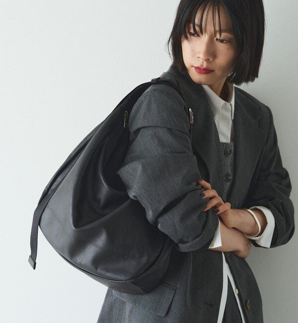  「ソフトレザーラウンドビッグショルダーバッグ」|ショルダー・メッセンジャー|