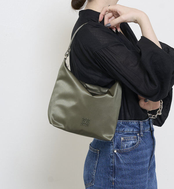  「クラウズナイロンシンプルショルダーバッグ」|ショルダー・メッセンジャー|