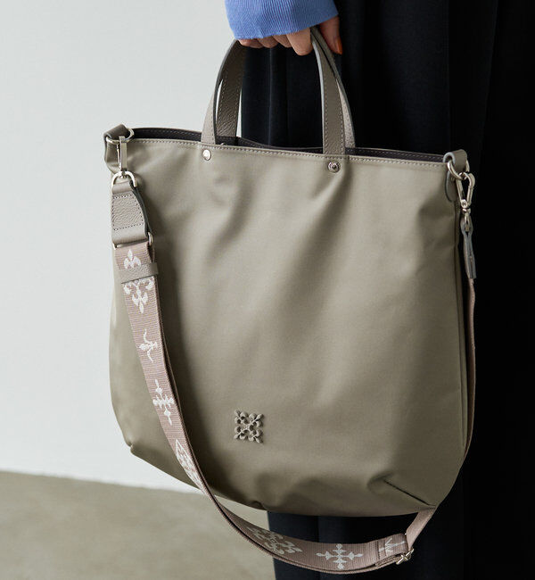  「《WEB限定》スリム2WAYトートバッグ <クラウズナイロン>」|トートバッグ|