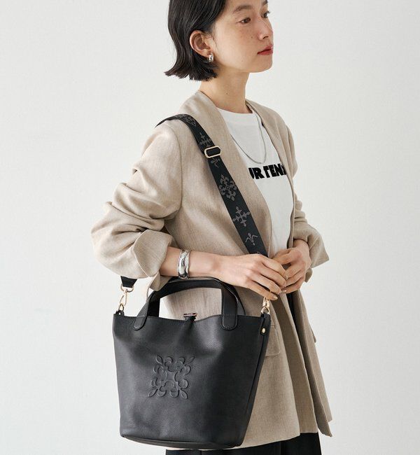 「エンボスモノグラム2WAYタウントートバッグ」|トートバッグ|