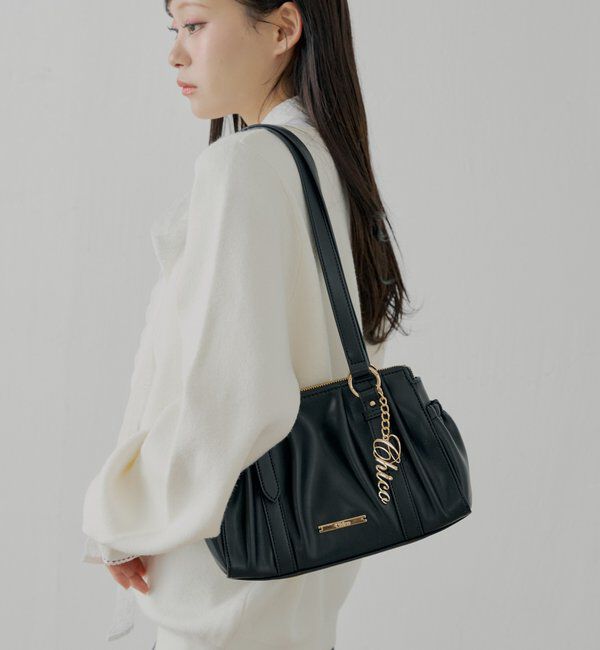  「チャーム付きタックデザインボストンバッグ」|ボストンバッグ|ブラック