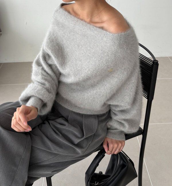  「【上質な着心地/全骨格細見え】〈C.L〉FOXカシミアドルマンニット」|ニット・セーター|