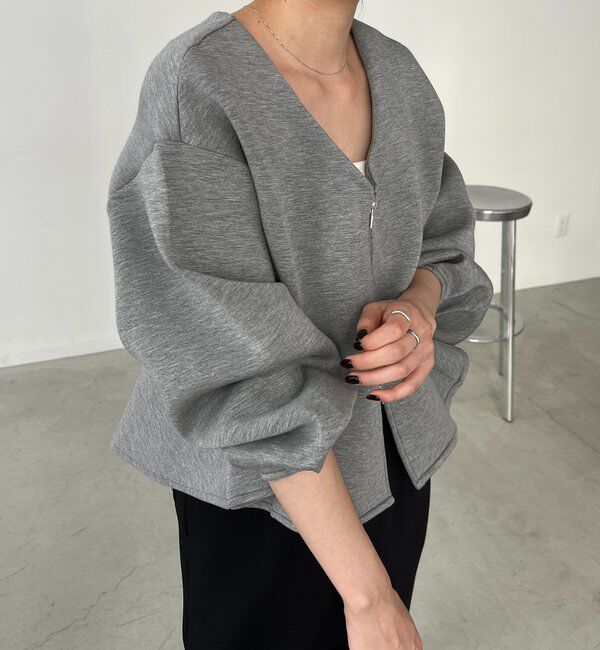  「【スタイルアップが叶う/伸縮性◎】ペプラムジップカーディガン」|Tシャツ・カットソー|