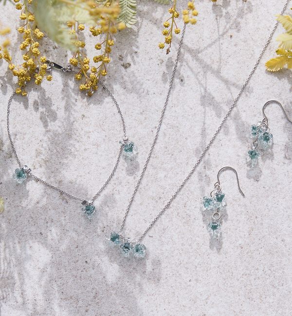 collex「【HARIO Lampwork Factory】ピアス ひとふさのミモザ」|ピアス|