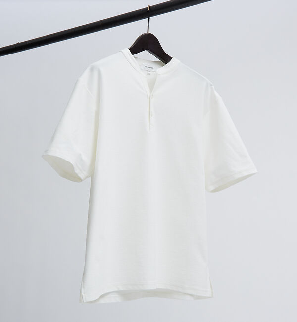 ABAHOUSE「【接触冷感】Vネック スキッパーTシャツ/ヘンリーネック/COVEROSS(R)」|Tシャツ・カットソー|ホワイト