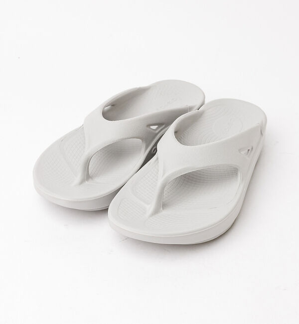 Rouge vif「【OOFOS/ウーフォス】O Original / リカバリーサンダル【WEB限」|サンダル|グレー