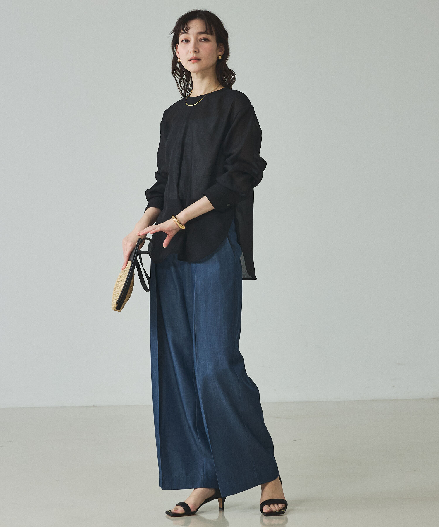 qualite「【大人の程よい透け感】シアーTブラウス」|シャツ・ブラウス|