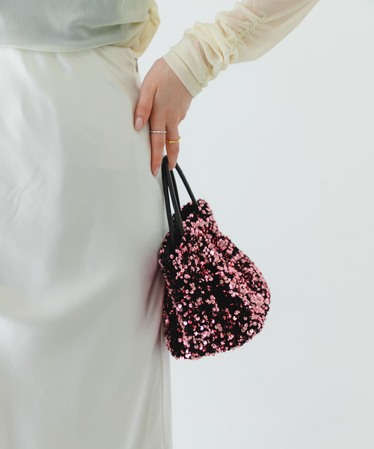 RODE SKO「チェーン付きスパンコールバッグ」|ショルダー・メッセンジャー|