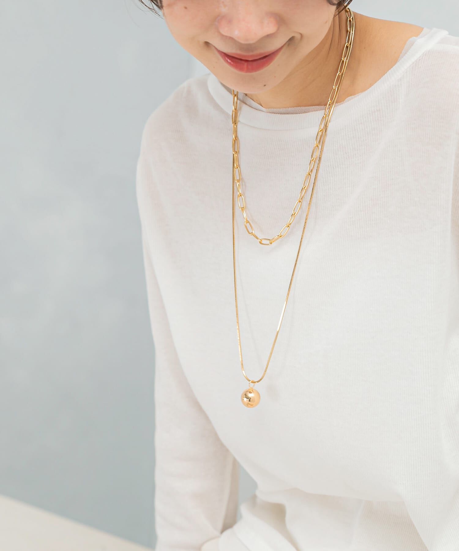 URBAN RESEARCH ROSSO「CHIGNON　オーバル&ボールTOPネックレス」|ネックレス|ゴールド