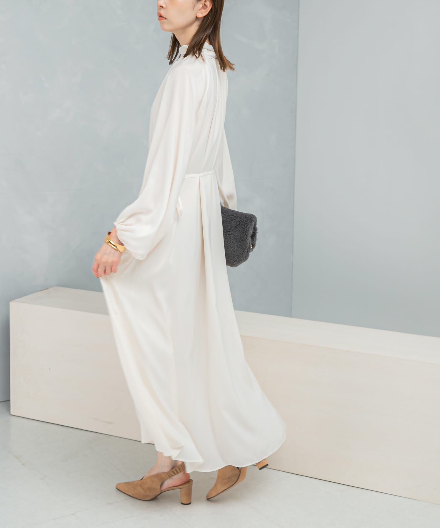 URBAN RESEARCH ROSSO「ハイネックギャザーサテンドレス」|ワンピース|