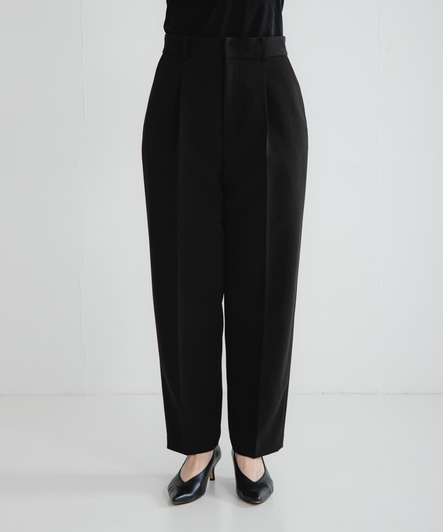 URBAN RESEARCH「『3サイズ展開』タックテーパードパンツ」|その他|