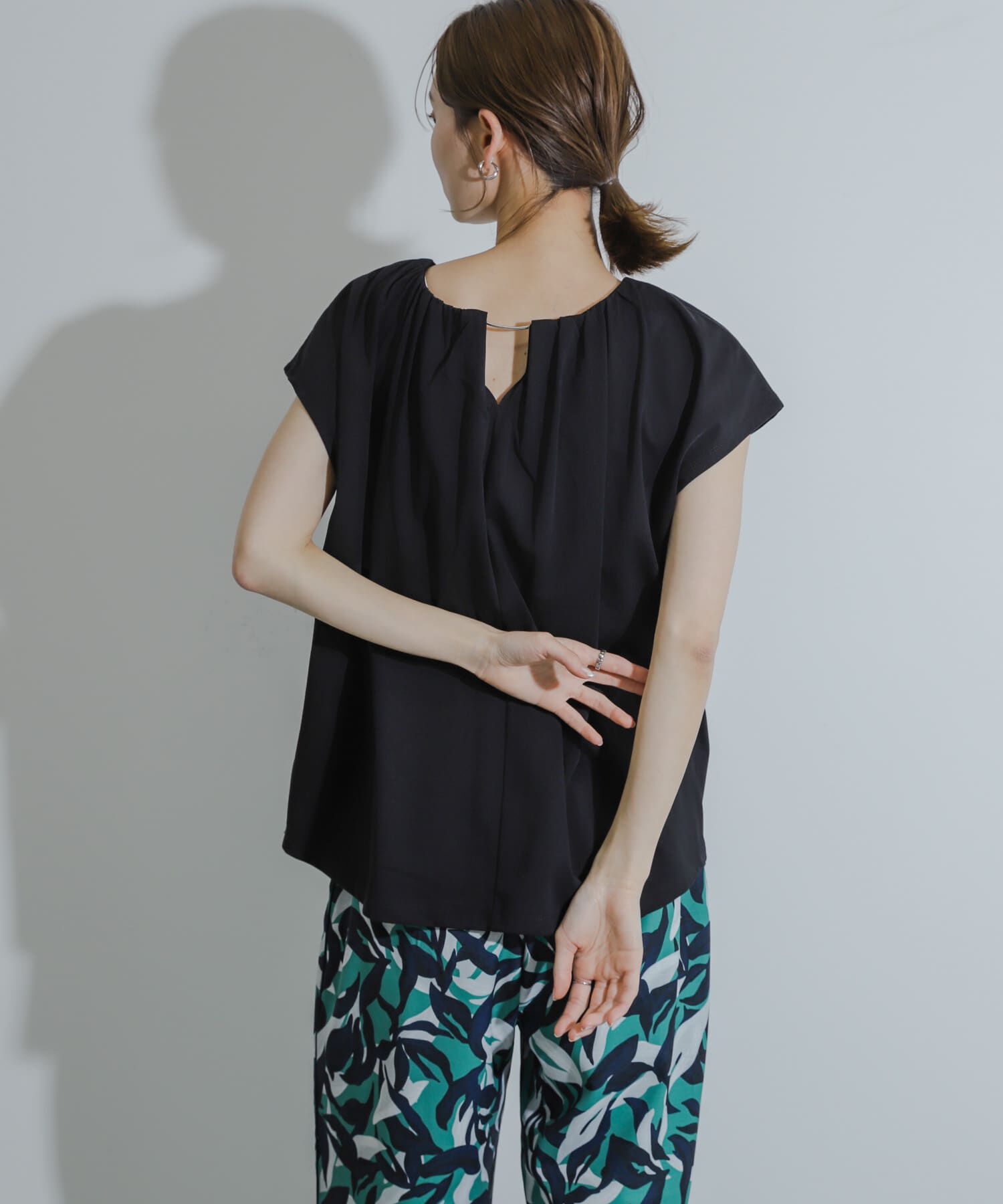 SENSE OF PLACE by URBAN RESEARCH「クールタッチフレンチスリーブタックブラウスTシャツ」|Tシャツ・カットソー|