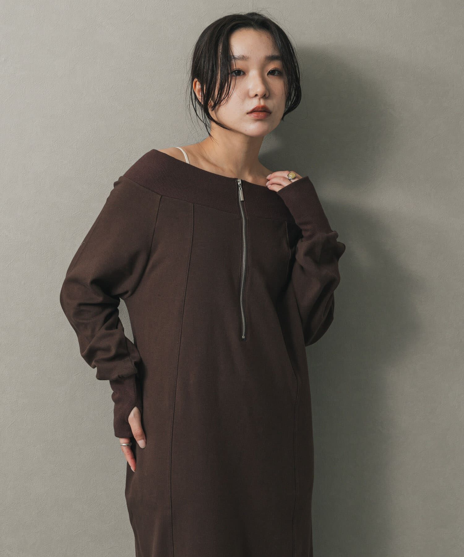SENSE OF PLACE by URBAN RESEARCH「オフショルハーフジップワンピース」|ワンピース|